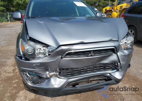 2015 Mitsubishi Outlander Sport Es z USA, uszkodzony, nr VIN 4A4AR3AU2FE049170